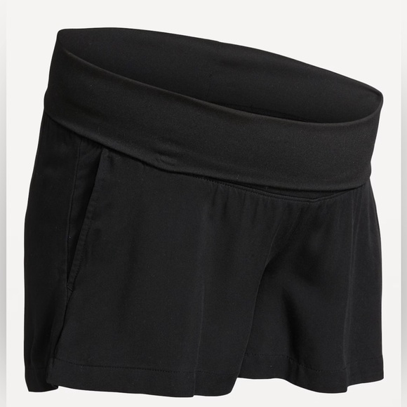 Old Navy Maternity Shorts, Black, Size Large - Picture 1 of 2